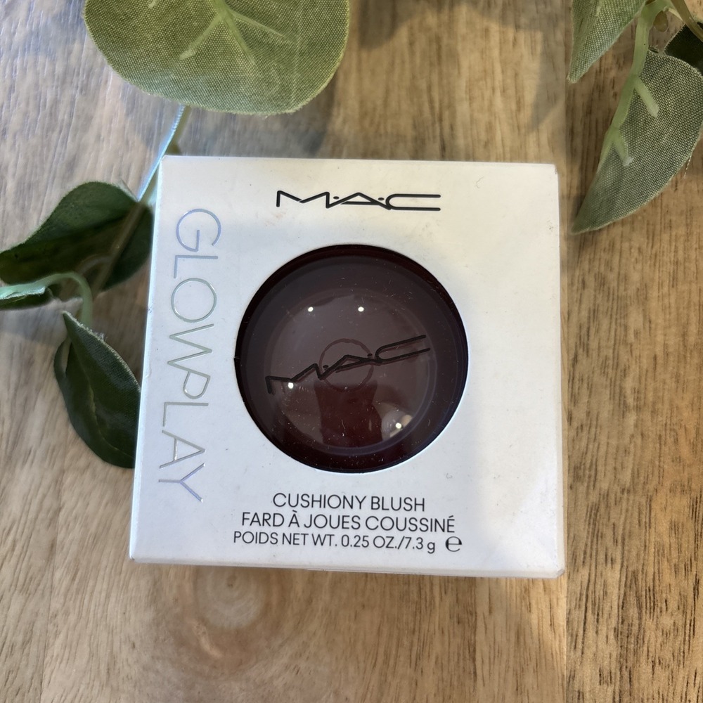 MAC Glow Play Cushiony Blush -  0.25 oz Big Diva Energy